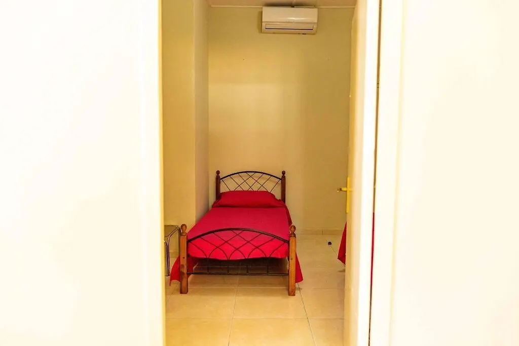 Oceanfront 3 Bedroom House Willemstad